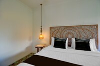 Townhouse Oak Su's Cottage Near Legian Beach