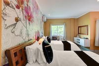 Townhouse Oak near Beach Walk Shopping Mall formerly Su's Cottages Legian 