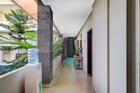 Townhouse Oak Su's Cottage Near Legian Beach