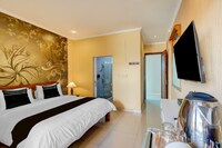 Townhouse Oak Su's Cottage Near Legian Beach