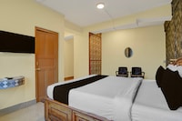 Super Townhouse Veer Savarkar International Airport formerly Dev Haveli