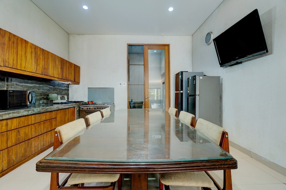 Colletion O near Living Plaza Cirebon formerly Moana Residence, Cirebon, Cirebon