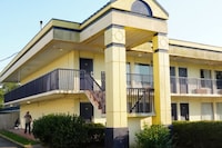 La Casa Inn Albany Near Tifton GA I 75