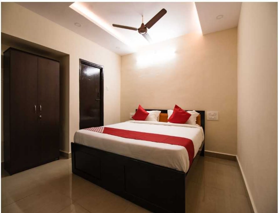 Hotel O Prakasam Park Tirupati Formerly Chhathrapathi Residency, Kapila Theertham Tirupati, Tirupati