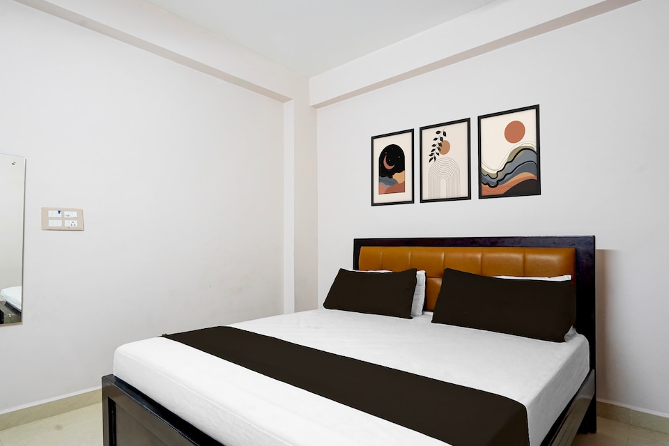 Hotel O Prakasam Park Tirupati Formerly Chhathrapathi Residency, Kapila Theertham Tirupati, Tirupati