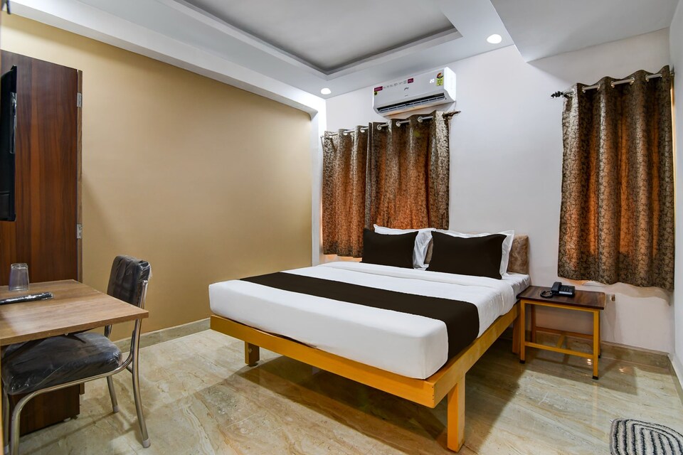 Collection O Kolkata Airport Terminal 1 Formerly AG Star , VIP Road Kolkata, Kolkata