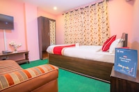 OYO 137 Hotel Pranisha Inn