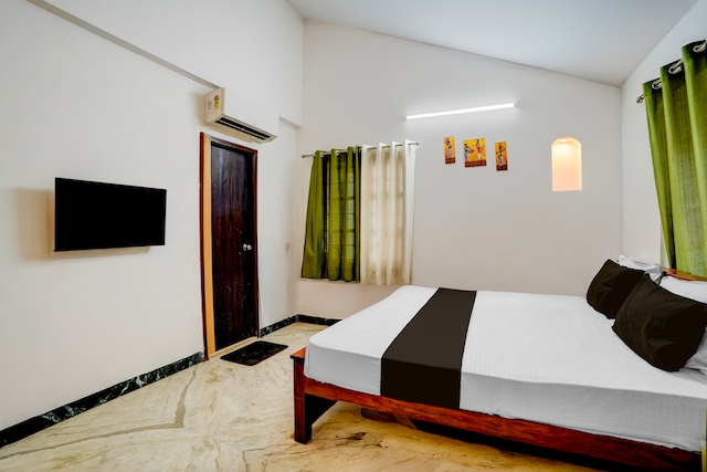 Hotel O J Service Apartments