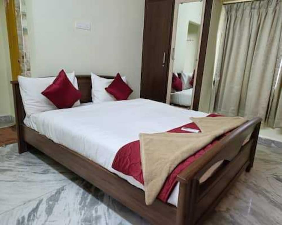 HOTEL O FORTUNE HOMESTAY , Tiruchanur Road Tirupati, Tirupati