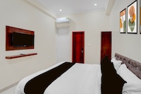 Townhouse Amity University Road Lucknow Formerly Pine Villa