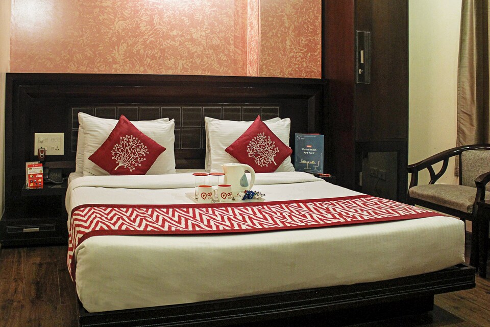 OYO 2610 Sector 55, Noida Stadium, Noida