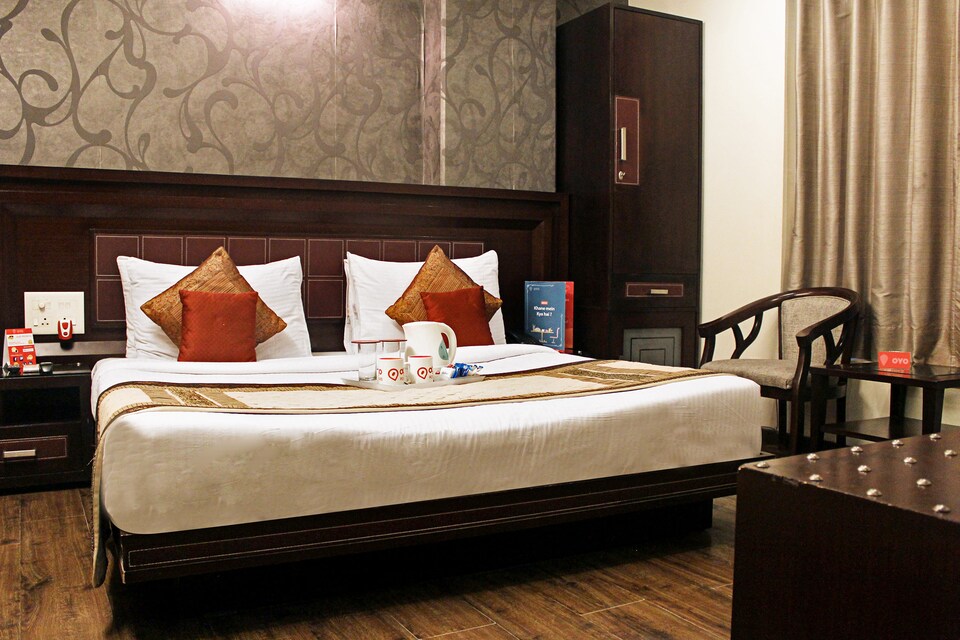 OYO 2610 Sector 55, Noida Stadium, Noida