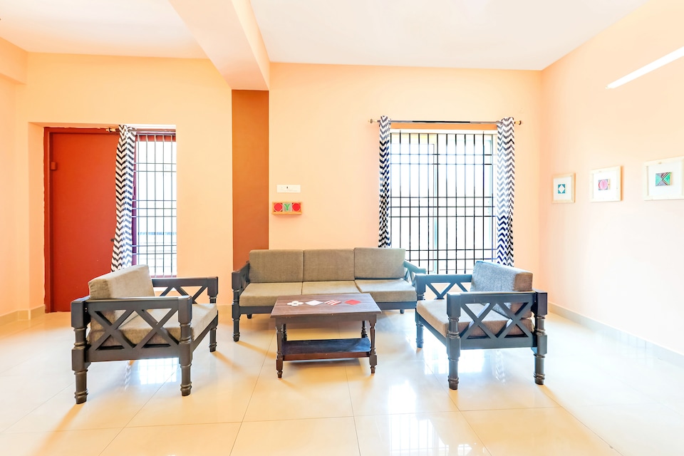 OYO 14051 Cozy 3BHK Near Paradise Beach , Pondicherry City Centre, Pondicherry