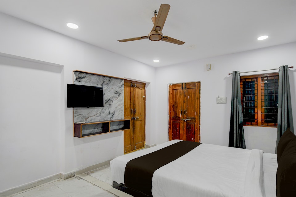 Hotel O iva Holiday inn, Secunderabad, Hyderabad