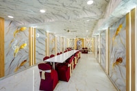 OYO 844202 RS PALACE JHANSI