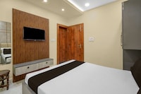 Hotel O RS PALACE