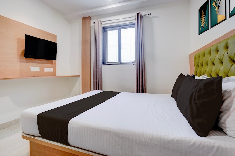 Hotel O Shalom Residency , Mumbai Thane-Mulund-Bhandup, Mumbai