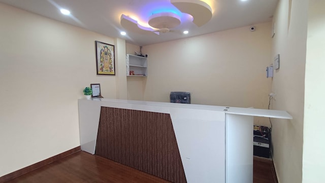 POP 84420G Hotel Swarg Paradise Inn