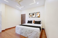 POP 84420G Hotel Swarg Paradise Inn