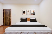 POP 84420G Hotel Swarg Paradise Inn