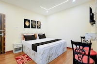 POP 84420G Hotel Swarg Paradise Inn