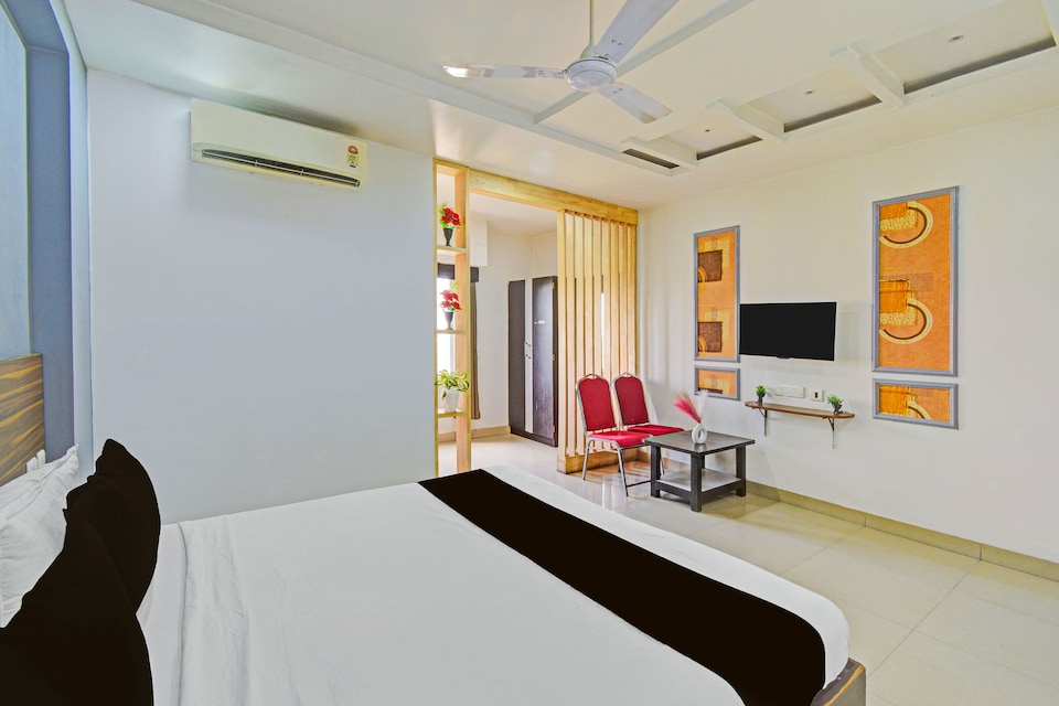 Hotel O Bommarillu, Kukatpally, Hyderabad