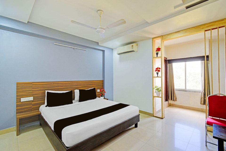 Hotel O Bommarillu, Kukatpally, Hyderabad