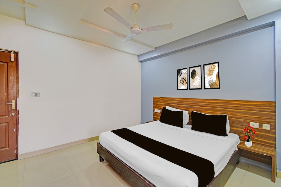 Hotel O Bommarillu, Kukatpally, Hyderabad
