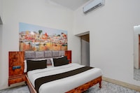 Hotel O Geetatri Luxury Home Stay