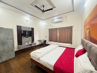 Hotel O Geetari Luxury Home Stay 