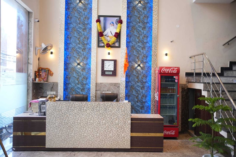Hotel O ak pride, Golden Temple Road Amritsar, Amritsar