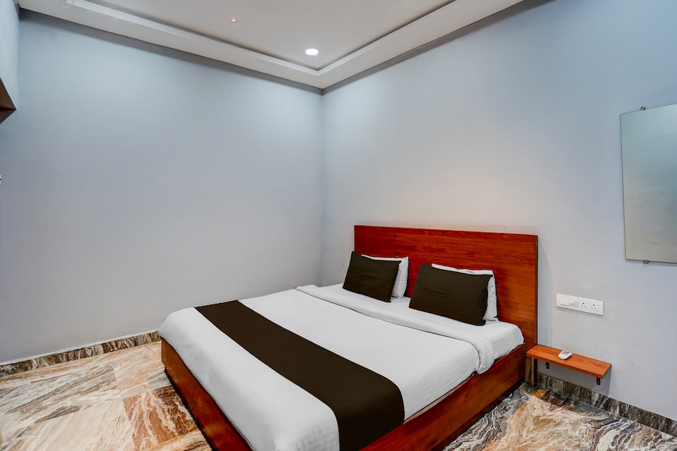 Hotel O Stay Here, Airport Road - Raipur, Raipur