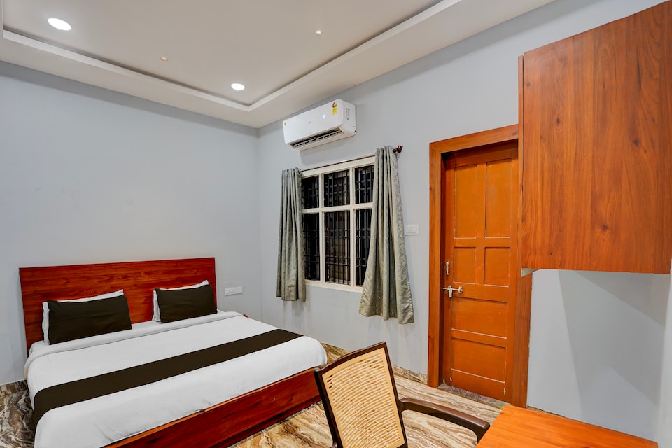 Hotel O Stay Here, Airport Road - Raipur, Raipur