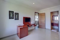 Palette Argya Santi Suites And Villas