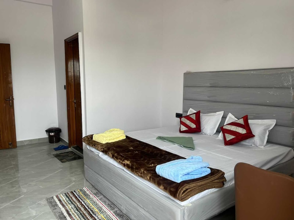 Hotel O Rooftop, Faridabad, Faridabad