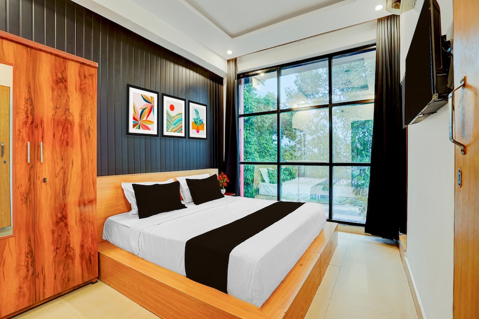 Hotel O Dadri Railway Station Formerly  Mulaqat, Greater Noida, Noida