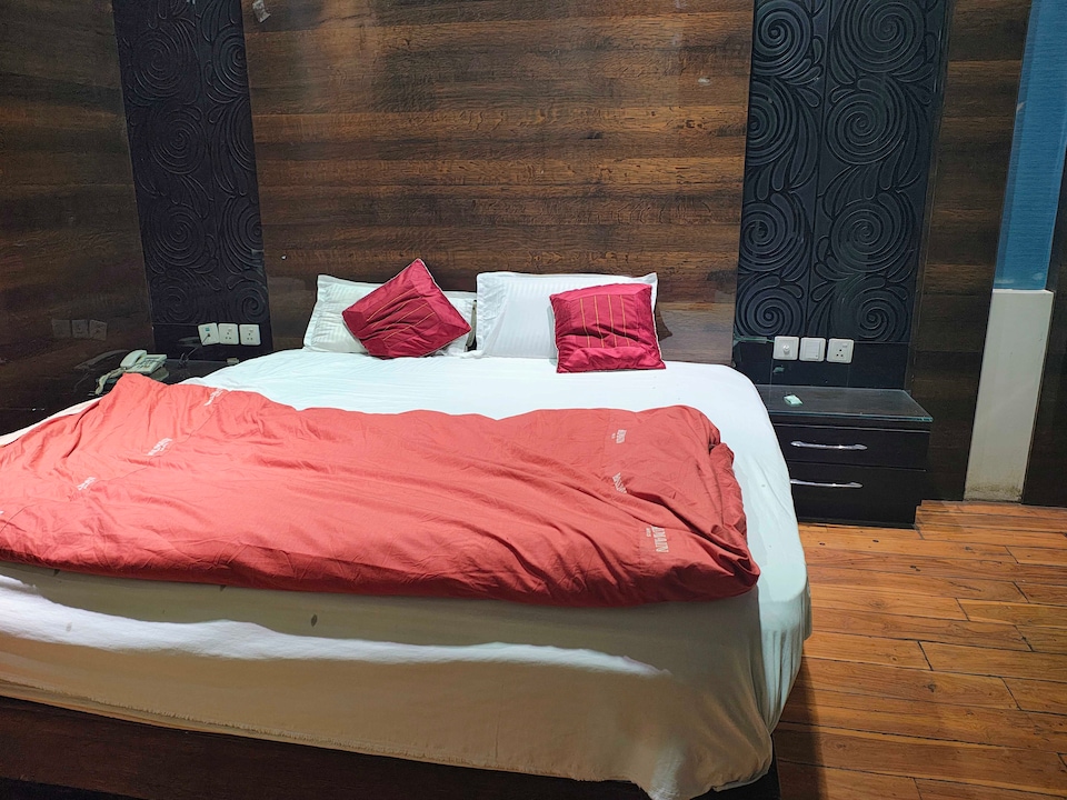 Hotel O RAJAVAT HOTEL, IIT Kanpur, Kanpur