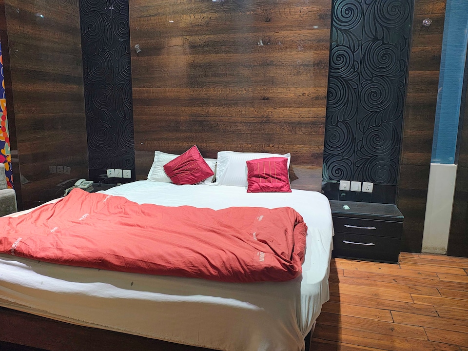 Hotel O RAJAVAT HOTEL, IIT Kanpur, Kanpur