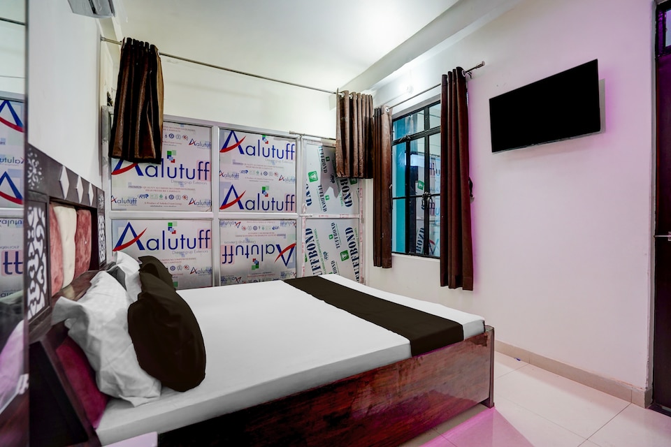 Hotel O RAJAVAT HOTEL, IIT Kanpur, Kanpur