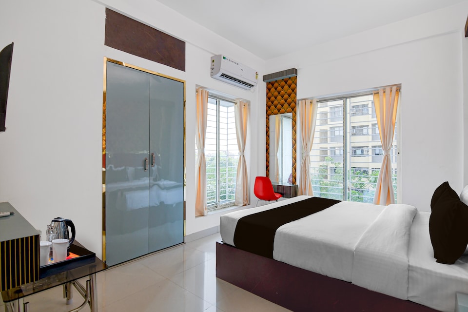 Collection O Mukundapur Formerly Serenity, Ruby Hospital Kolkata, Kolkata
