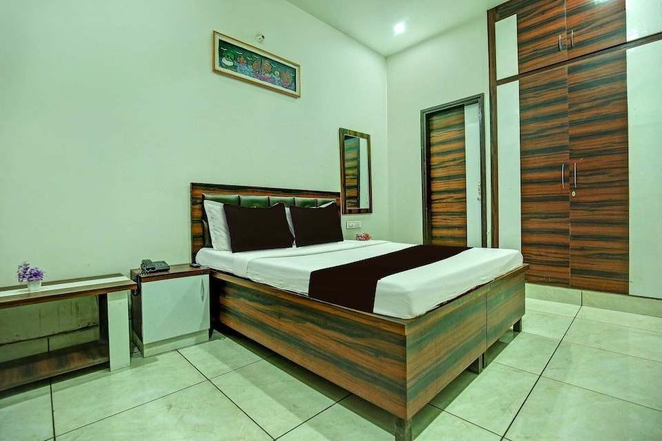 POP 84428H Hotel Royal Galaxy, Yamunanagar, Yamunanagar