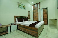 POP 84428H Hotel Royal Galaxy