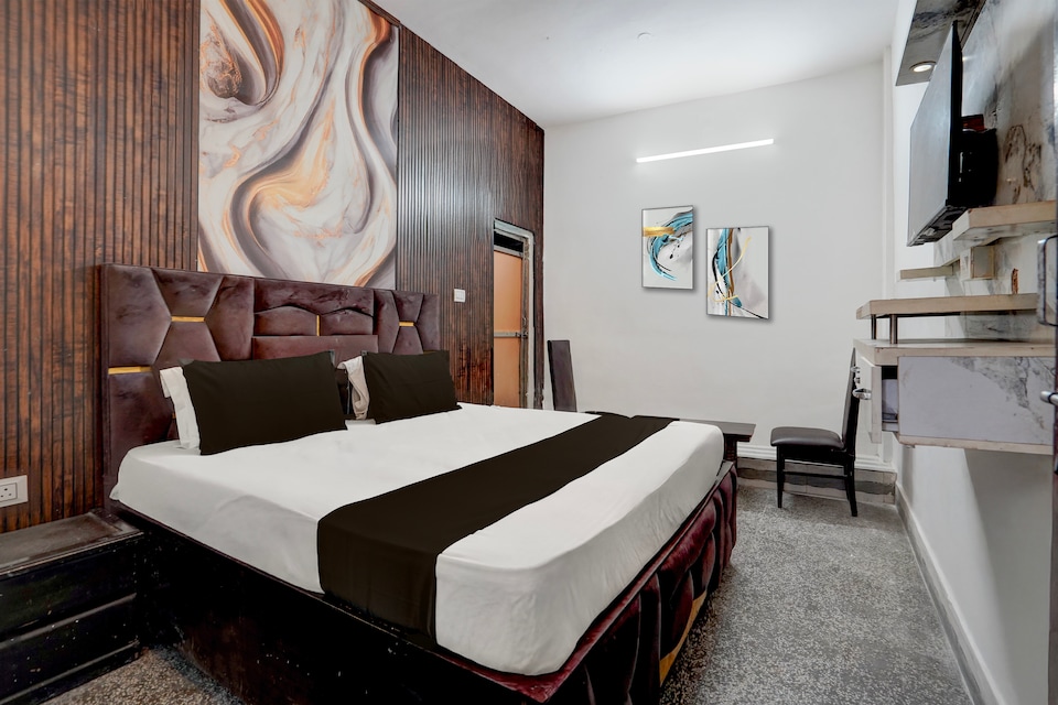 Hotel O Vishal Residency , Kalkaji Delhi, Delhi
