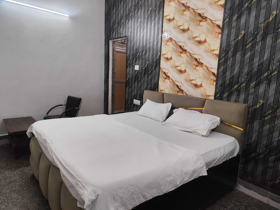 Hotel O Vishal Residency , Kalkaji Delhi, Delhi