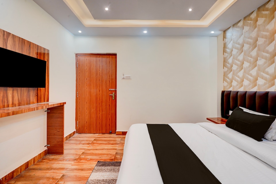 Hotel O The Hotel Rolex, Danapur, Patna