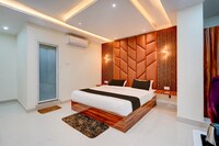 Hotel O The Hotel Rolex