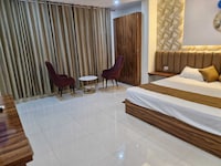 Hotel O The Hotel Rolex