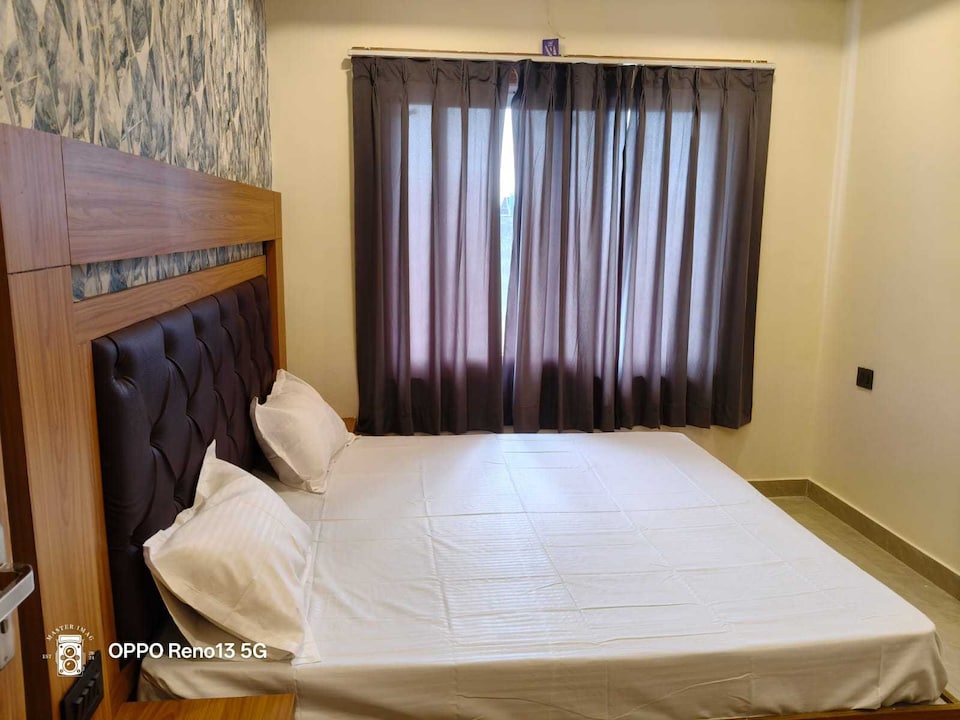Hotel O Govind Inn, Vikas Nagar Lucknow, Lucknow