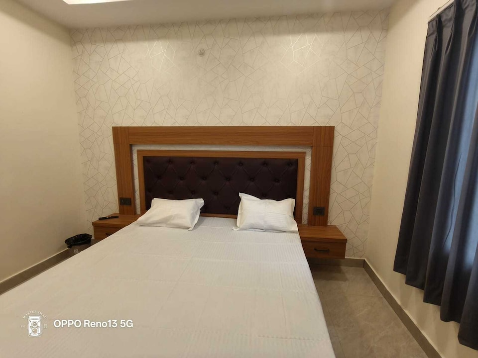 Hotel O Govind Inn, Vikas Nagar Lucknow, Lucknow