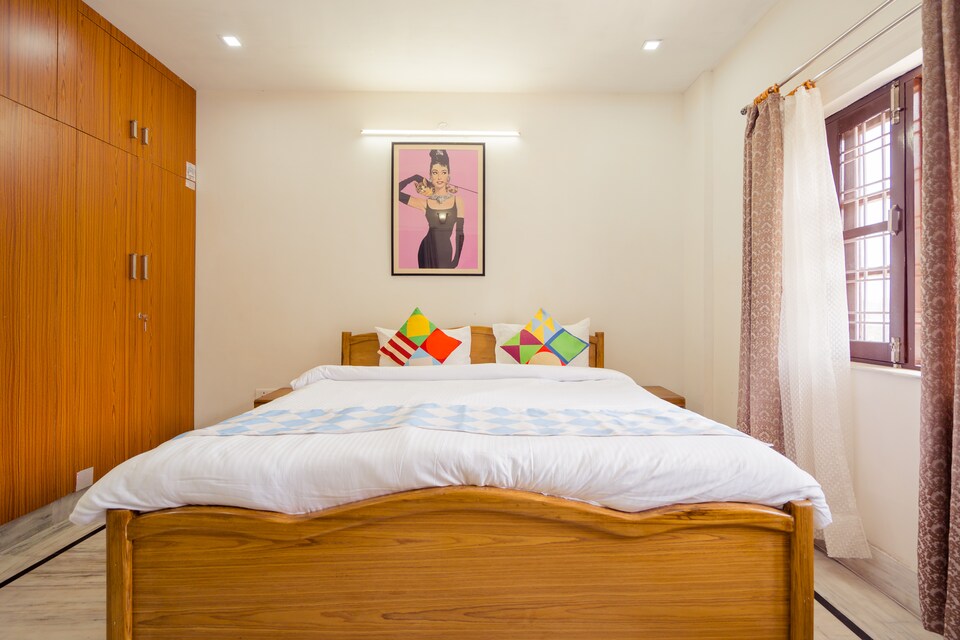 OYO Home 14074 Serene 2BHK, Picture palace Mussoorie, Mussoorie